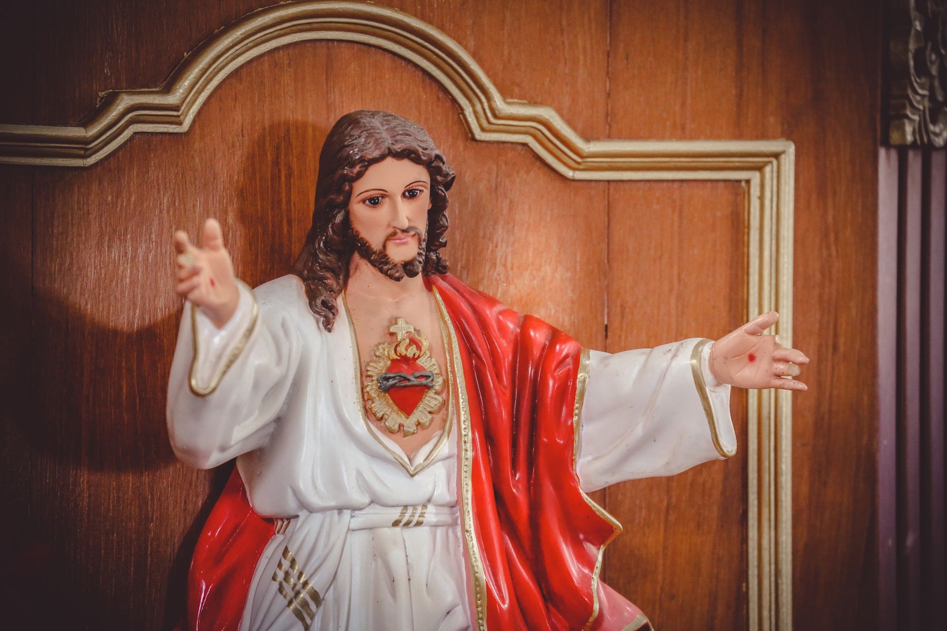 The sacred heart of Jesus catholic Statue